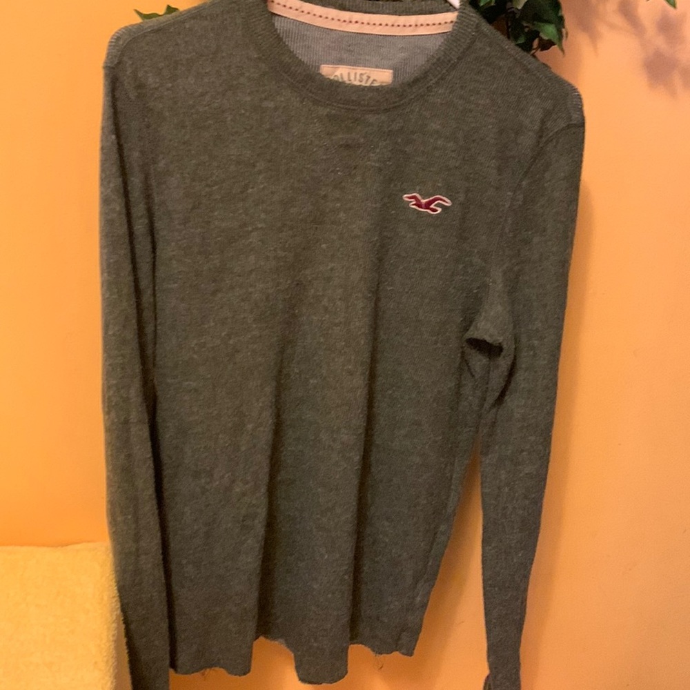 HOLLISTER CALIFORNIA Sweater size M colorGrey